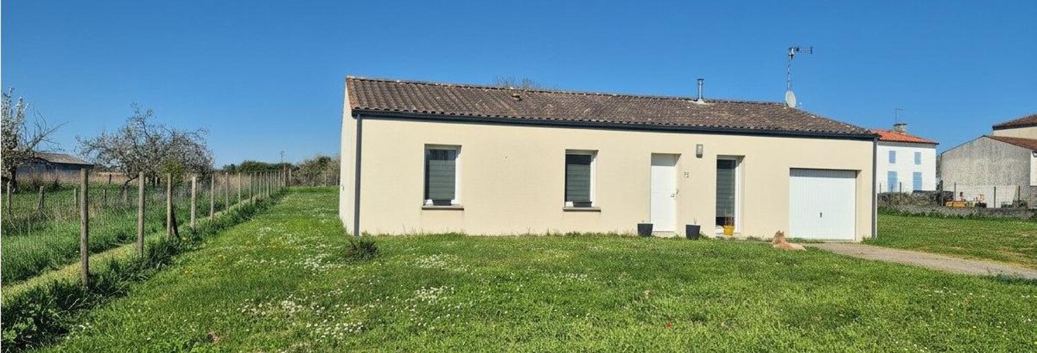 Maison 5 Pièces 97 m² à vendre à Bernay-Saint-Martin (17330)