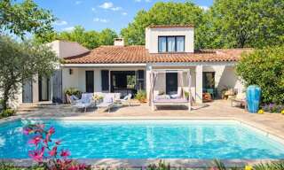 Maison 7 Pièces 200 m² à vendre à Saint-Rémy-de-Provence (13210)