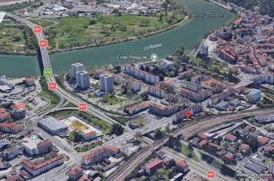 Immeuble  590000 €