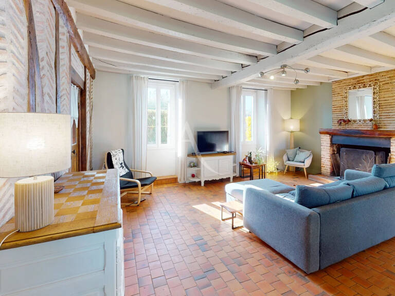 Maison Fay aux Loges 8 pièce(s) - 187 m² — photo 1