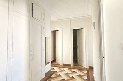 Appartement 2 pièces 820 €