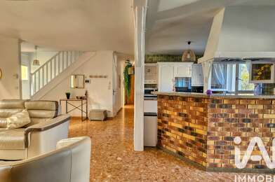 Maison 9 pièces 599000 €