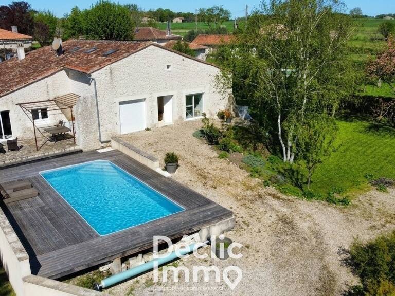 Bâtisse en Pierre de 230 m² - Ronsenac proche Villebois-Lavalette & Frontière Dordogne — photo 1