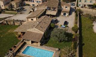 Maison 12 Pièces 450 m² à vendre à Uzès (30700)