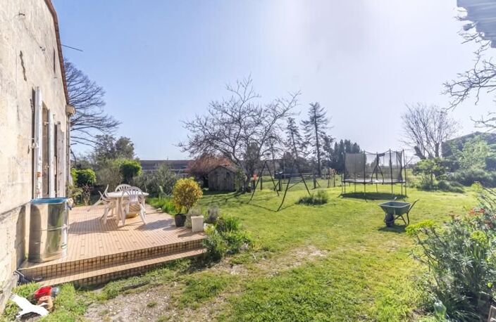 Maison en pierre de 3 pièces principales — photo 3