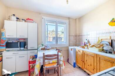 Appartement 3 pièces 169087 €