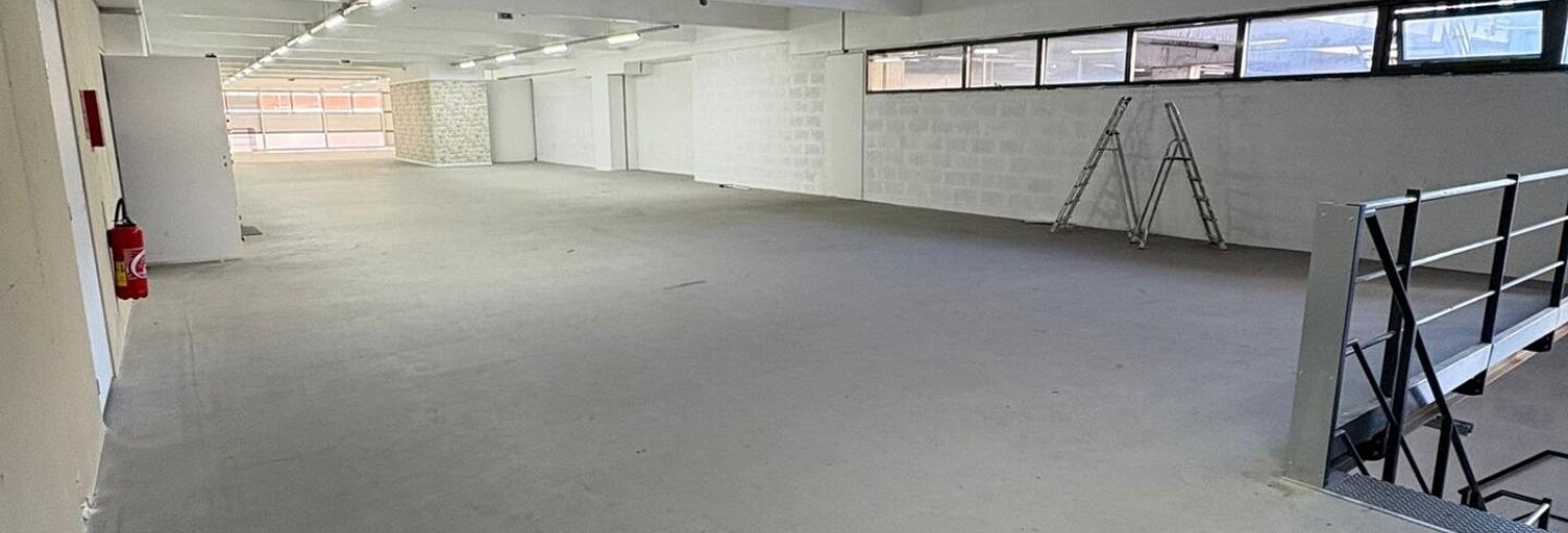 Commerce 4 Pièces 1833 m² à vendre à Pantin (93500)