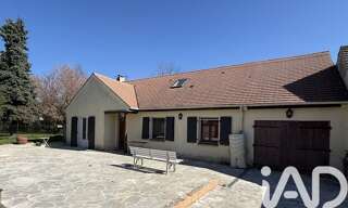 Maison 7 Pièces 117 m² à vendre à Machault (77133)