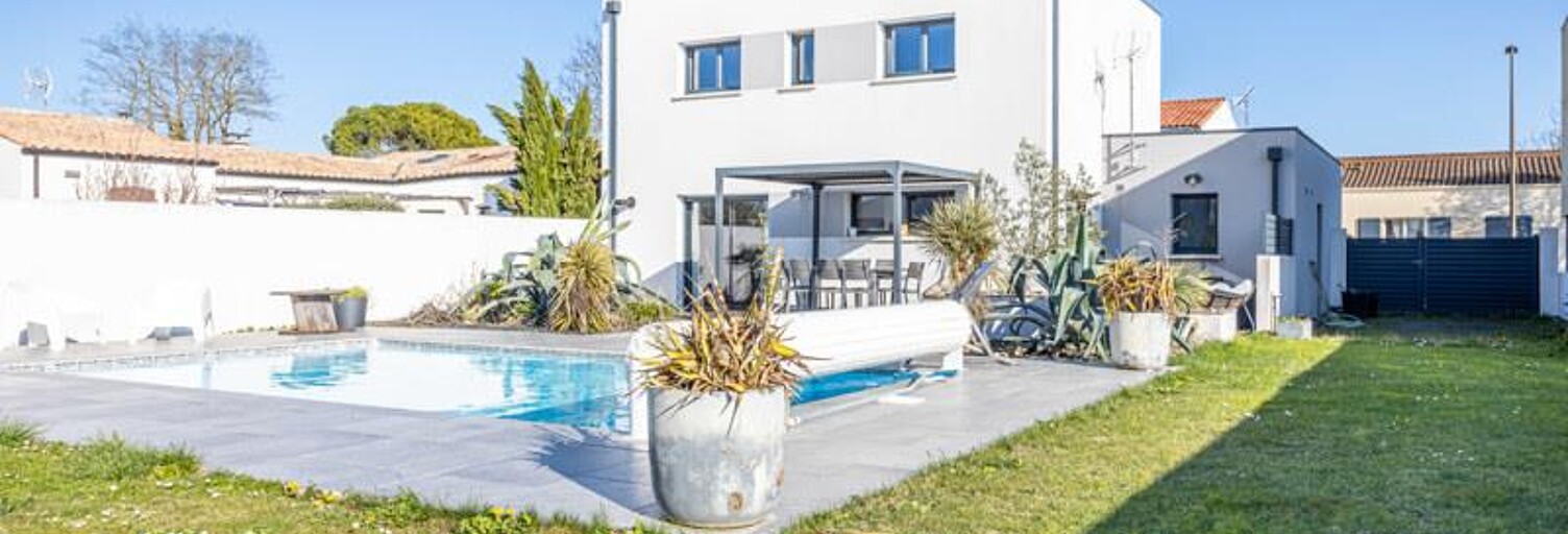 Maison 5 Pièces 117 m² à vendre à Bourgneuf (17220)