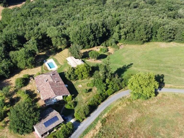 Corps de Ferme de 8 pièces principales — photo 1
