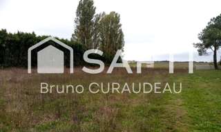 Terrain  4026 m² à vendre à Virollet (17260)