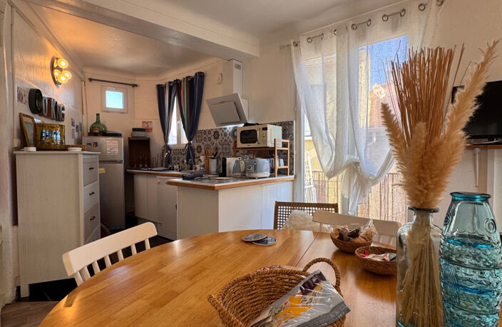 Plein centre de Collioure : appartement à acheter 238000 € — photo 5
