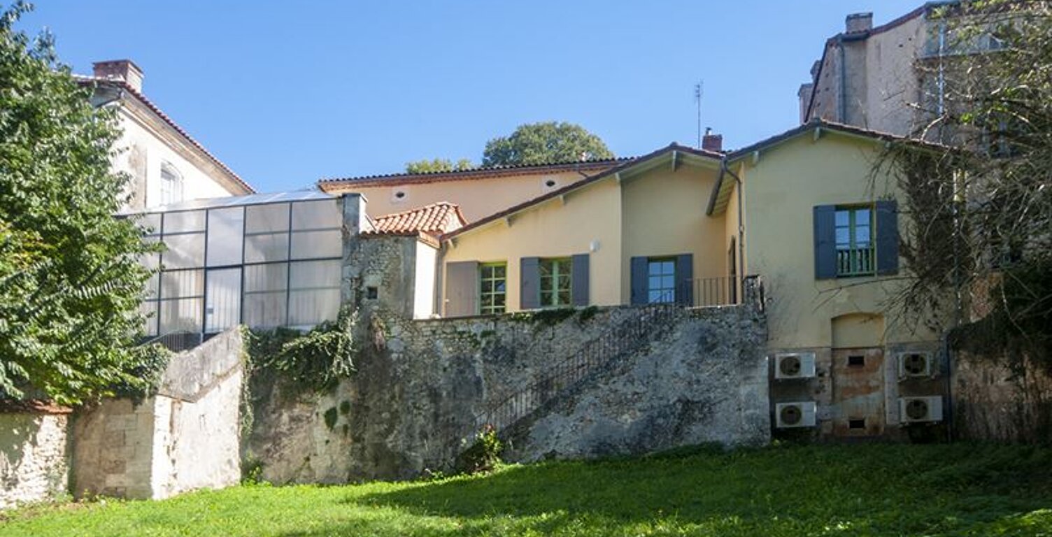 Vente immeuble   Ribérac (24600) — photo 1