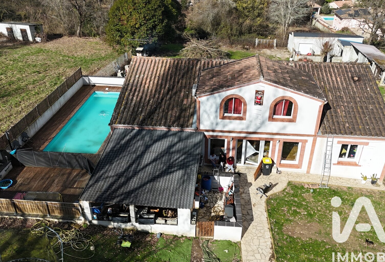 Vente Maison/villa 8 pièces — photo 1