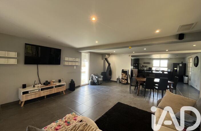 Vente Maison/villa 8 pièces — photo 4