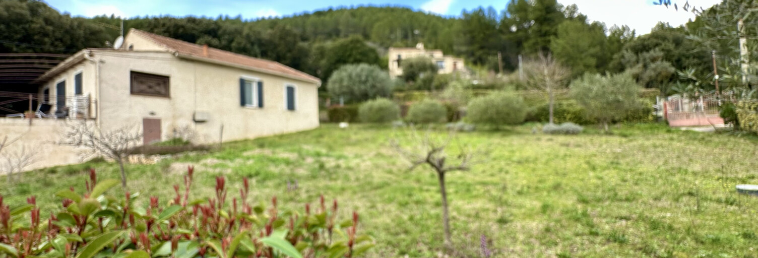 Maison 5 Pièces 129 m² à vendre à Cuges-les-Pins (13780)
