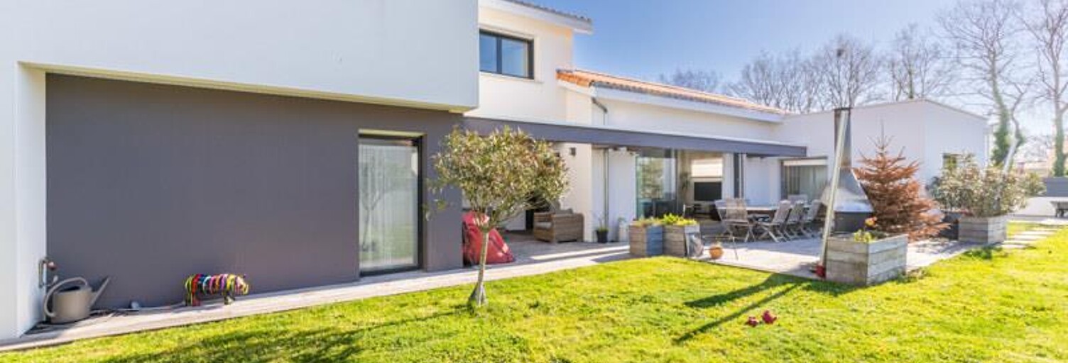 Maison 5 Pièces 187 m² à vendre à Montaigu-Vendée (85600)