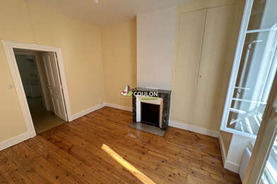 Appartement 1 pièces 310 €