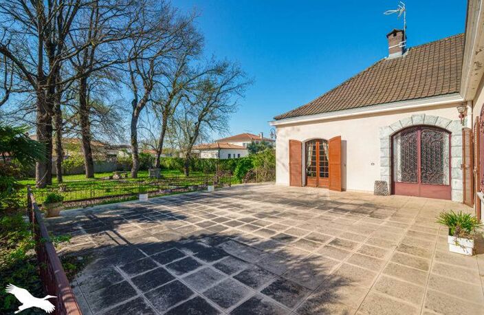 Vente maison 6 pièces 198 m² Saint-Alban (31140) — photo 2