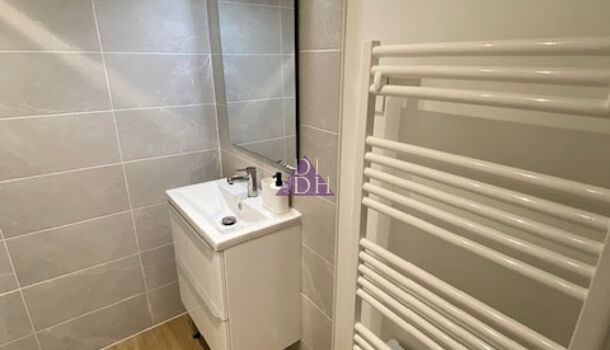 Appartement 1 pièces  à louer Hyères 83400