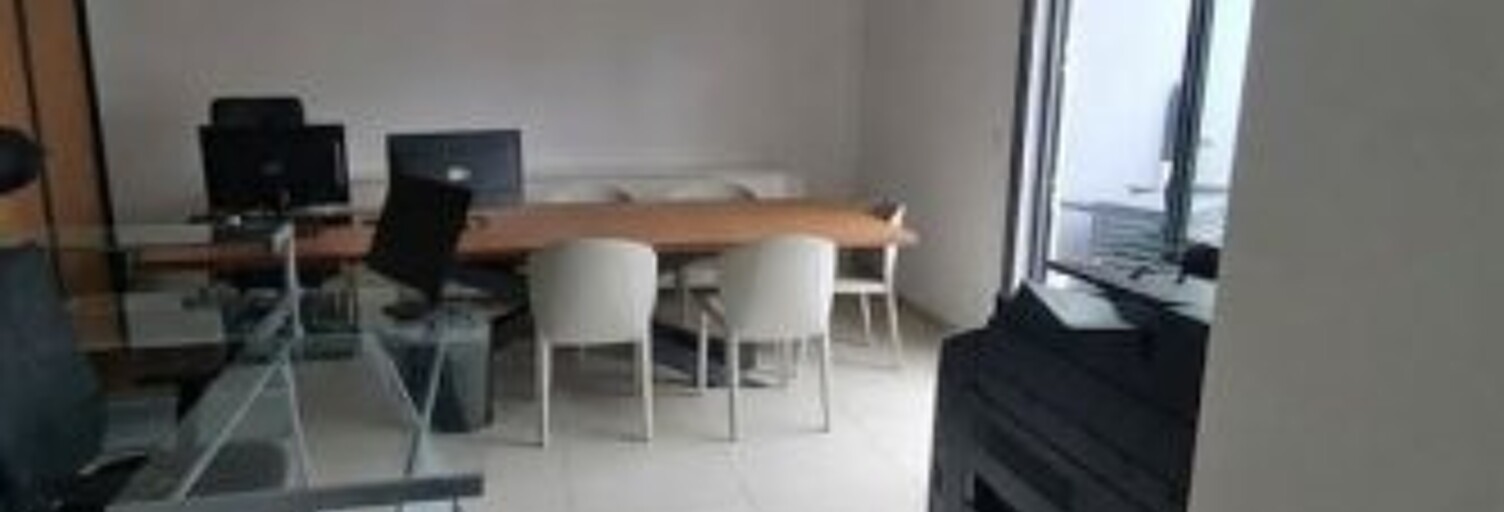 Bureau  30 m² à louer à Perpignan (66000)