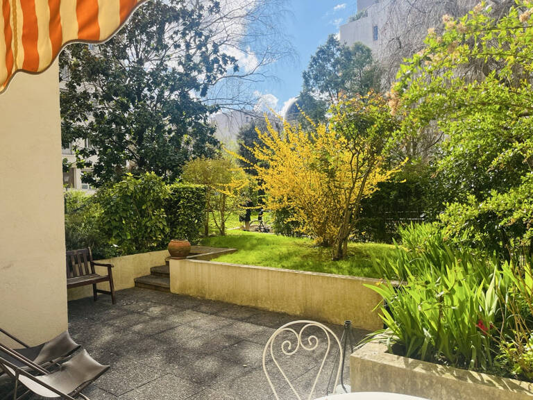Appartement T2 rez-de-jardin   Lyon 6e | Résidence sénior - — photo 1