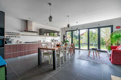 Maison 6 pièces 395000 €