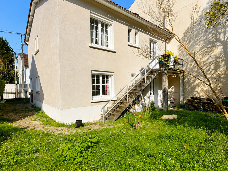 Vente Maison de ville 5 pièces — photo 1
