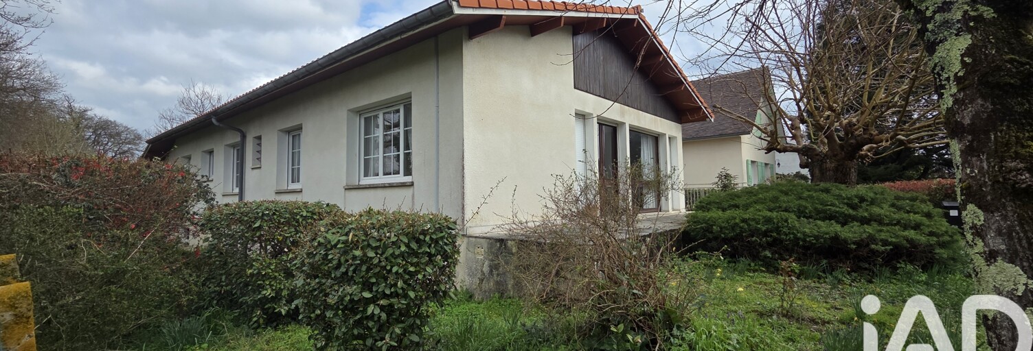 Maison 9 Pièces 197 m² à vendre à Blanquefort (33290)