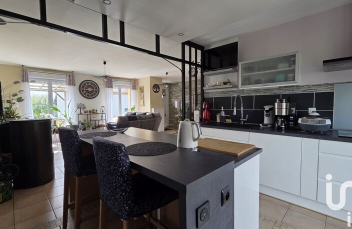 Vente Maison/villa 4 pièces — photo 2