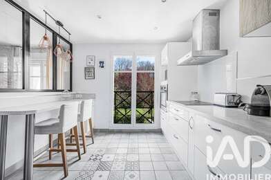 Appartement 4 pièces 345000 €