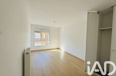 Appartement 4 pièces 277900 €