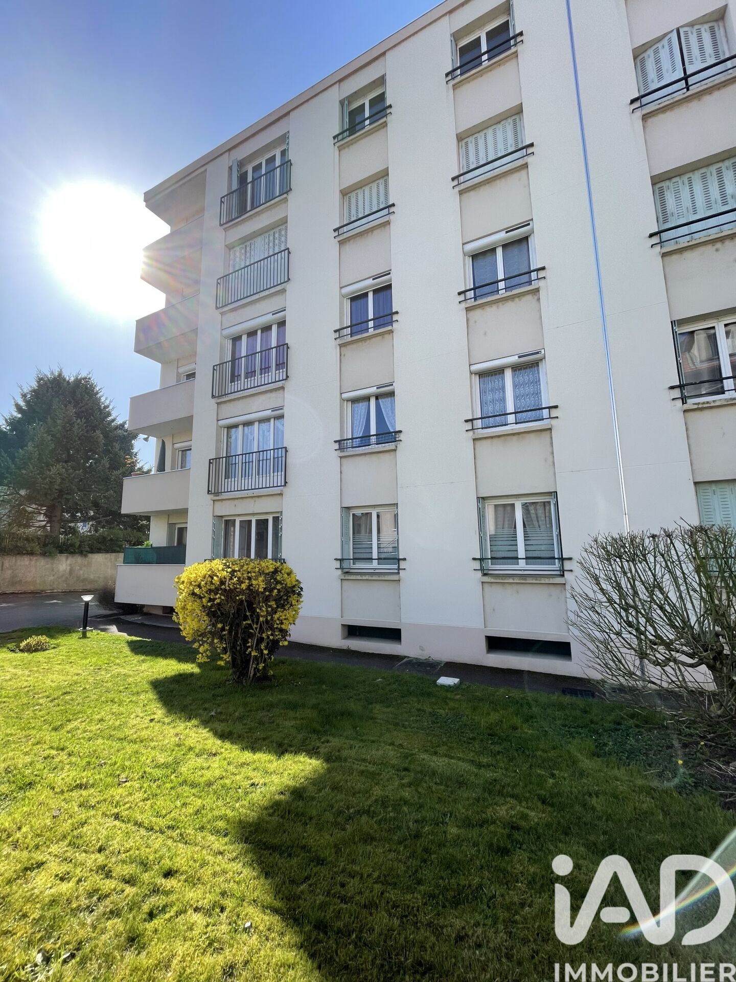 Vente Appartement 3 pièces - Photo 2