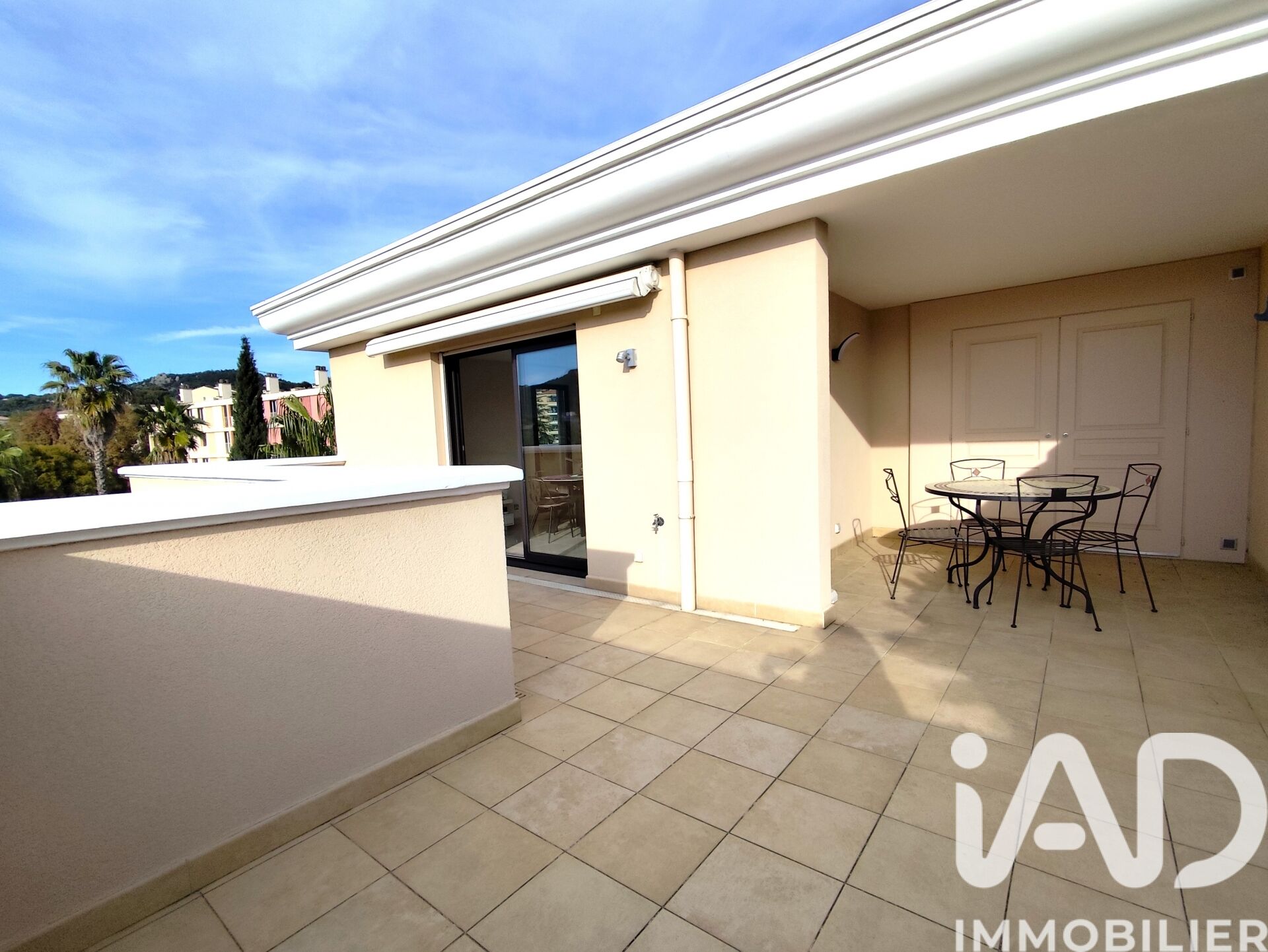 Vente Appartement 2 pièces - Photo 2