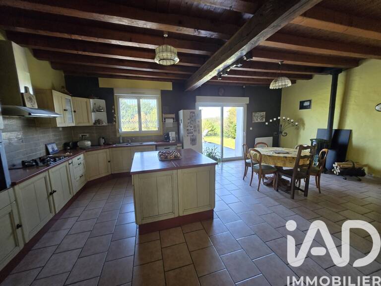 Vente Maison/villa 6 pièces — photo 1