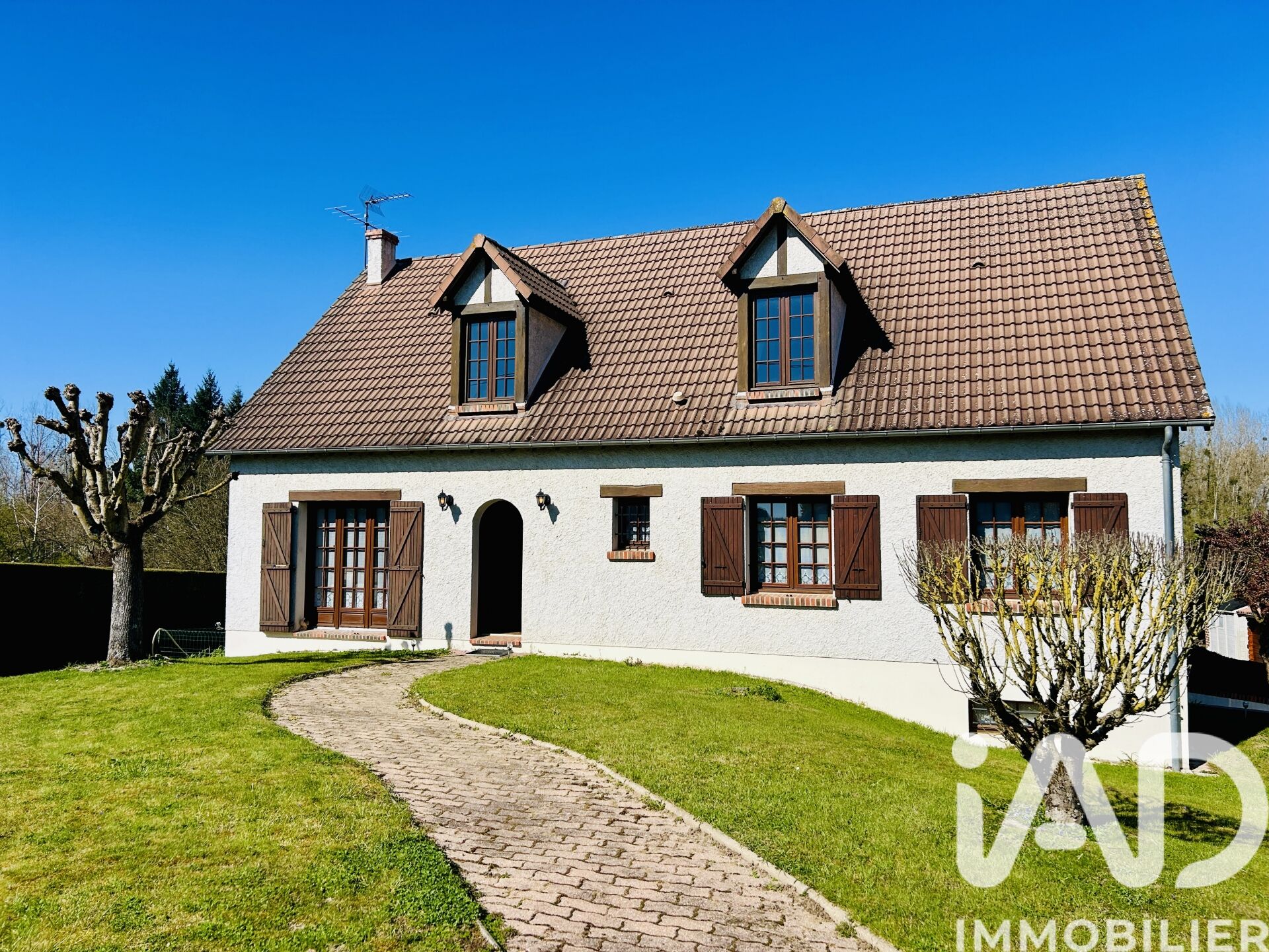 Clery-St-Andre - 187m² - 6p. - 3ch.