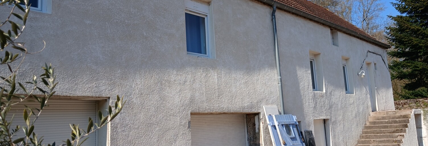 Maison 4 Pièces 93 m² à vendre à Saint-Sernin-du-Plain (71510)