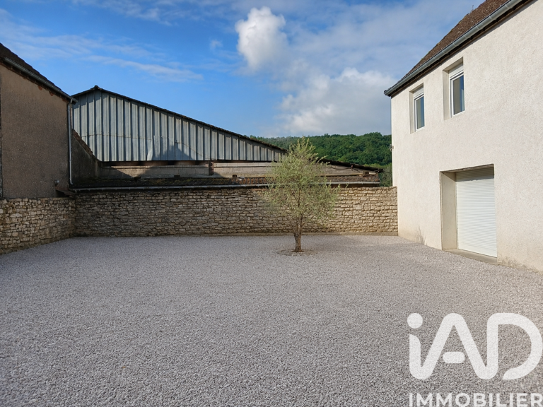 Vente Maison de village 4 pièces — photo 1
