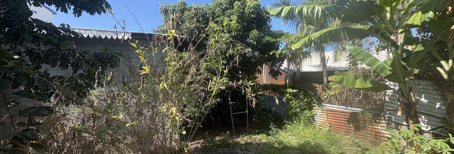 Terrain  404 m² à vendre à Saint-Louis (97421)