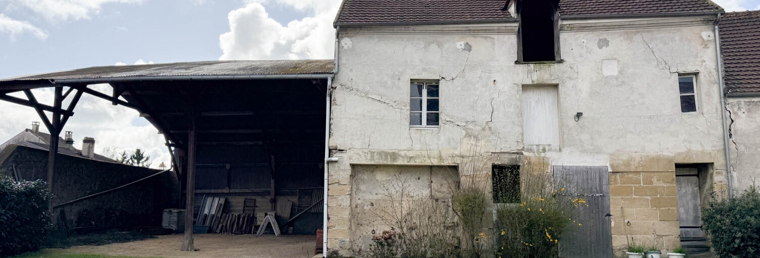 Immeuble  171 m² à vendre à Courdimanche (95800)