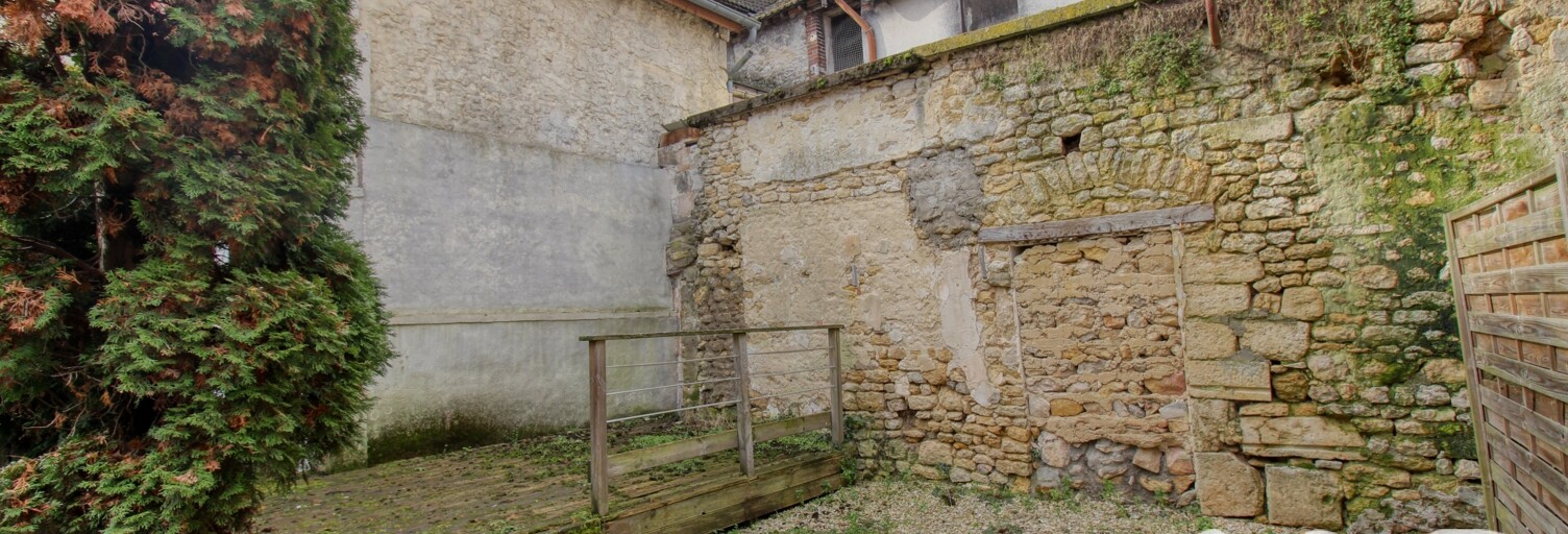 Maison 3 Pièces 82 m² à vendre à Puiseaux (45390)