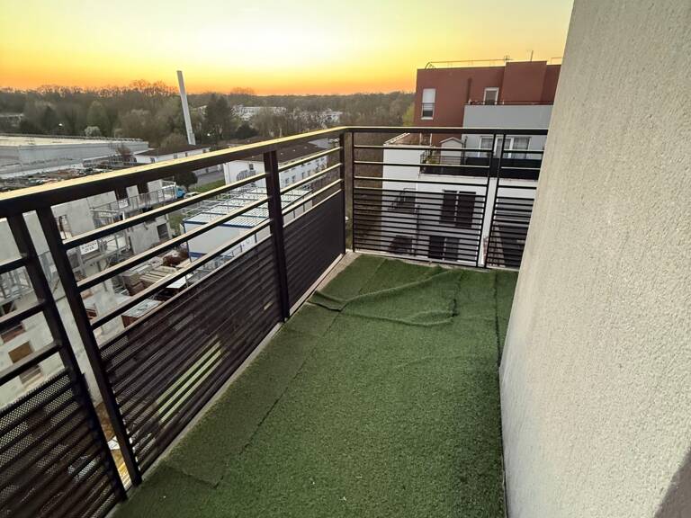 Vente Studio 1 pièce — photo 1