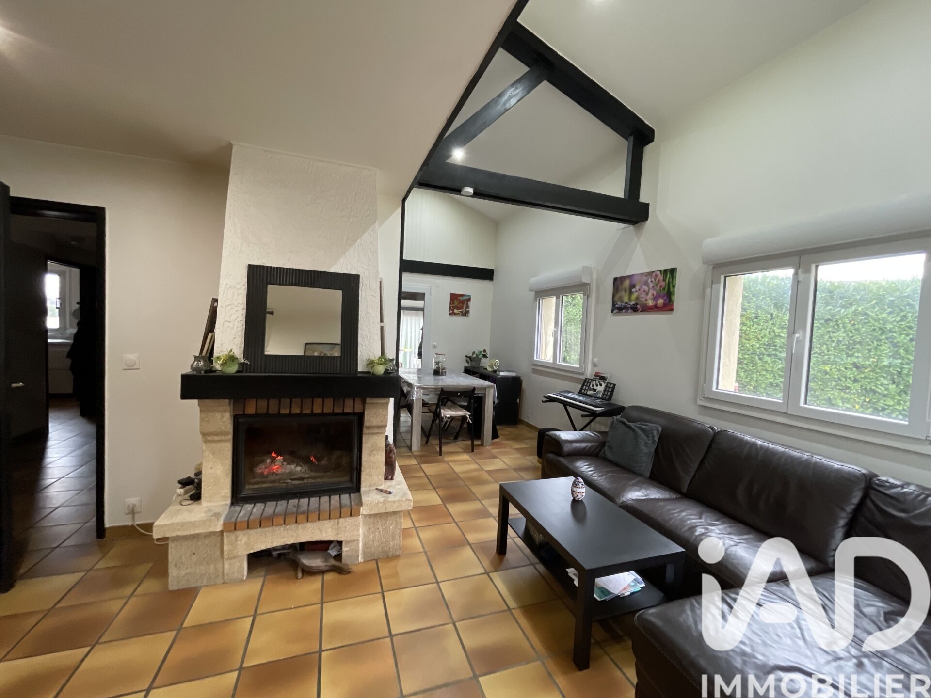 Ambarès-et-Lagrave - 139m² - 5p. - 4ch.