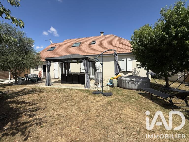 Vente Maison/villa 7 pièces — photo 1