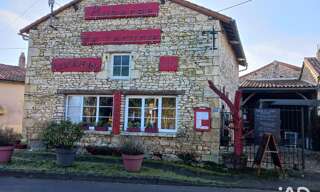 Commerce  130 m² à vendre à Usson-du-Poitou (86350)