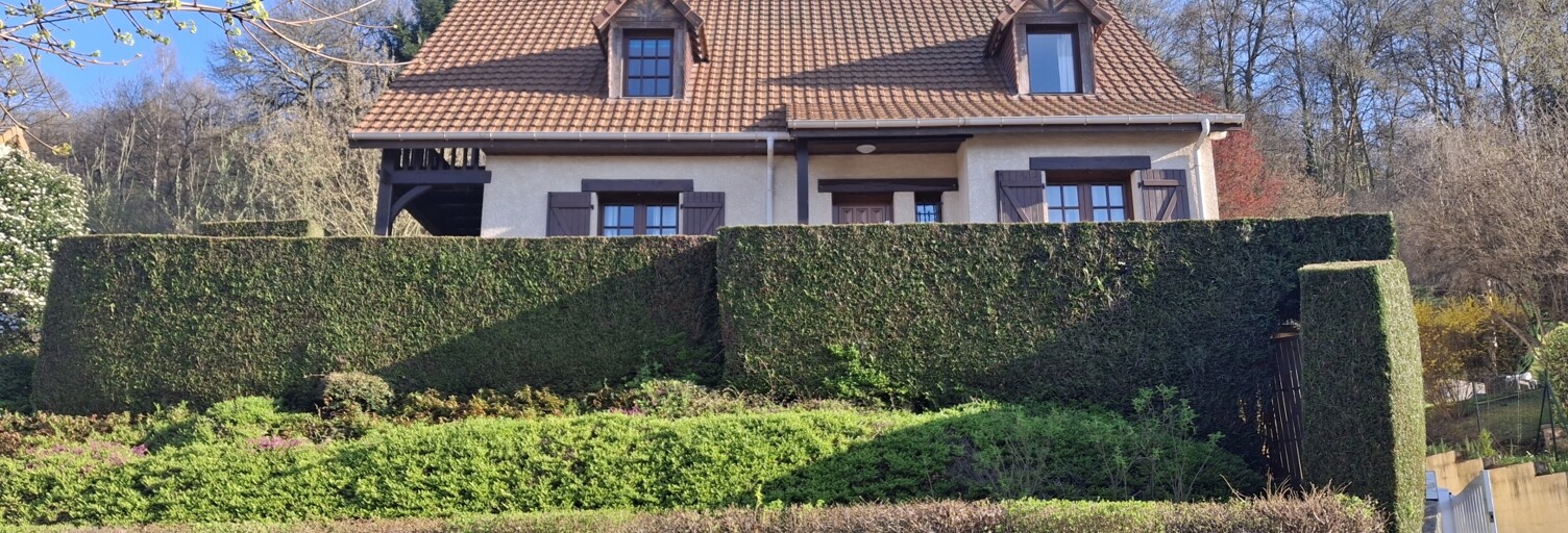 Maison 6 Pièces 128 m² à vendre à Saint-Léger-du-Bourg-Denis (76160)