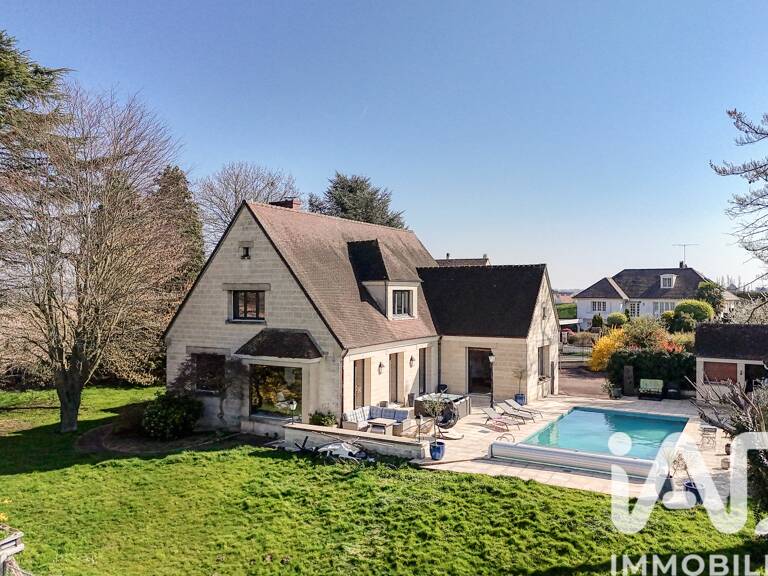 Vente Maison/villa 8 pièces — photo 1