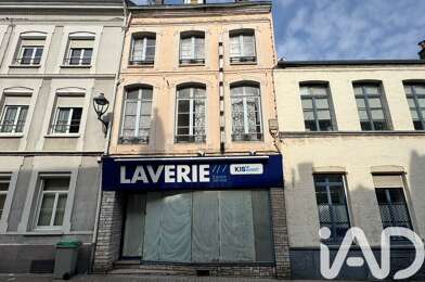 Immeuble  107700 €