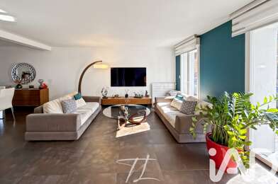 Maison 6 pièces 599000 €