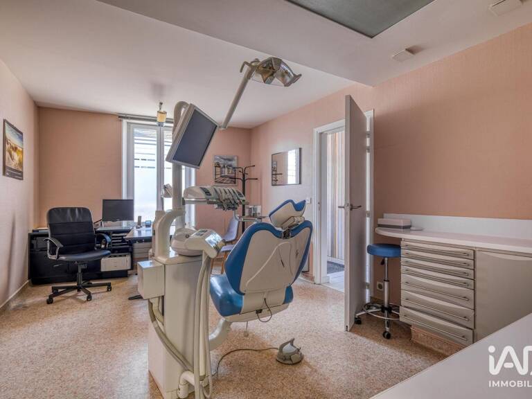 Vente Murs commerciaux 60 m&sup2; — photo 1